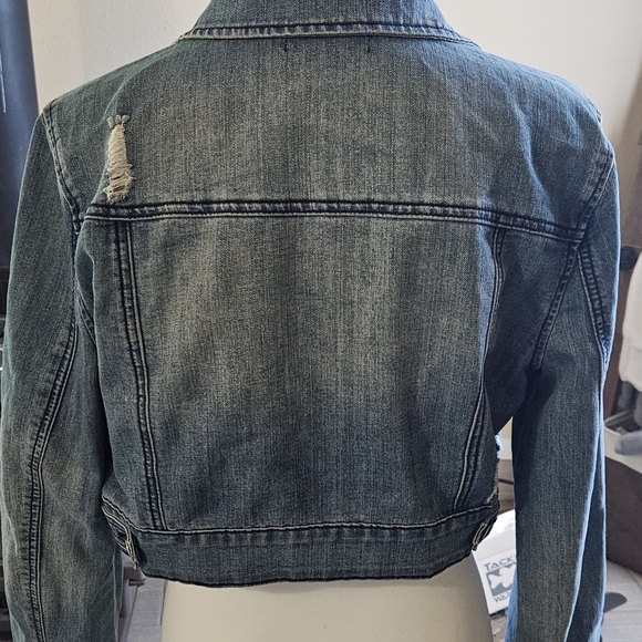 Cropped Denim Jacket - Picture 5 of 5